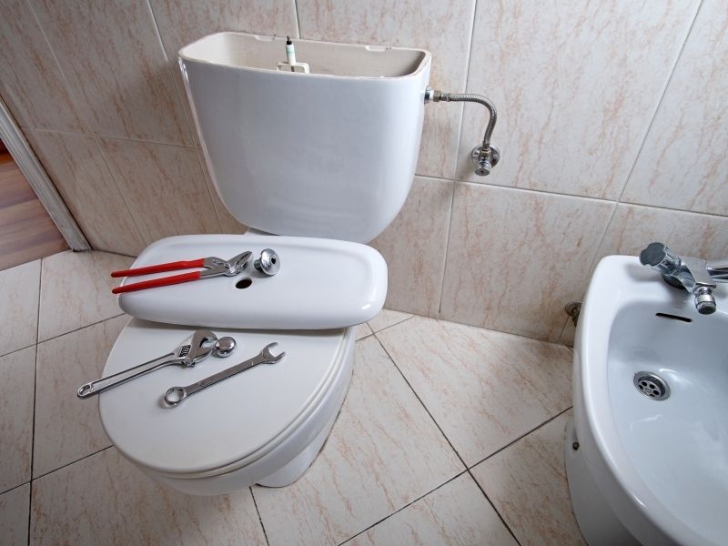 Best bathroom plumbing fixtures for water efficiency